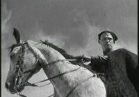 Чапаев на коне. Кадр из фильма «Чапаев» (1934).